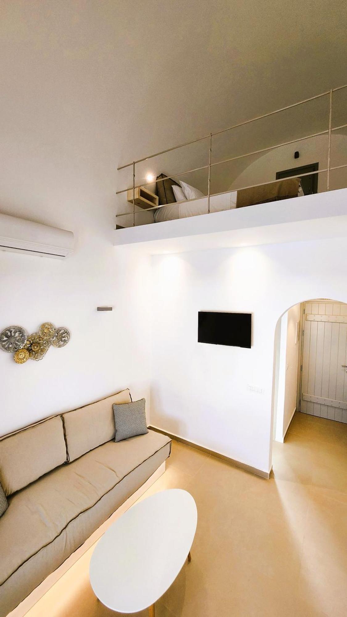 Hayal Suites Santorini Emporio  エクステリア 写真